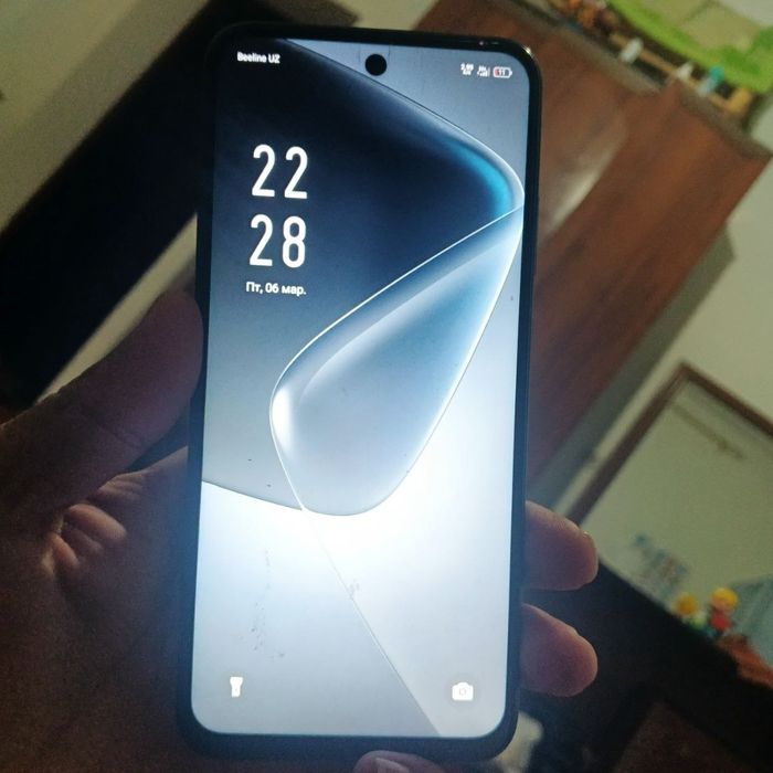 Телефон сатаман таза усланган