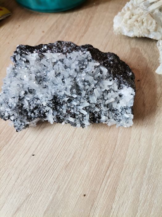 Естествен Родопски кристал