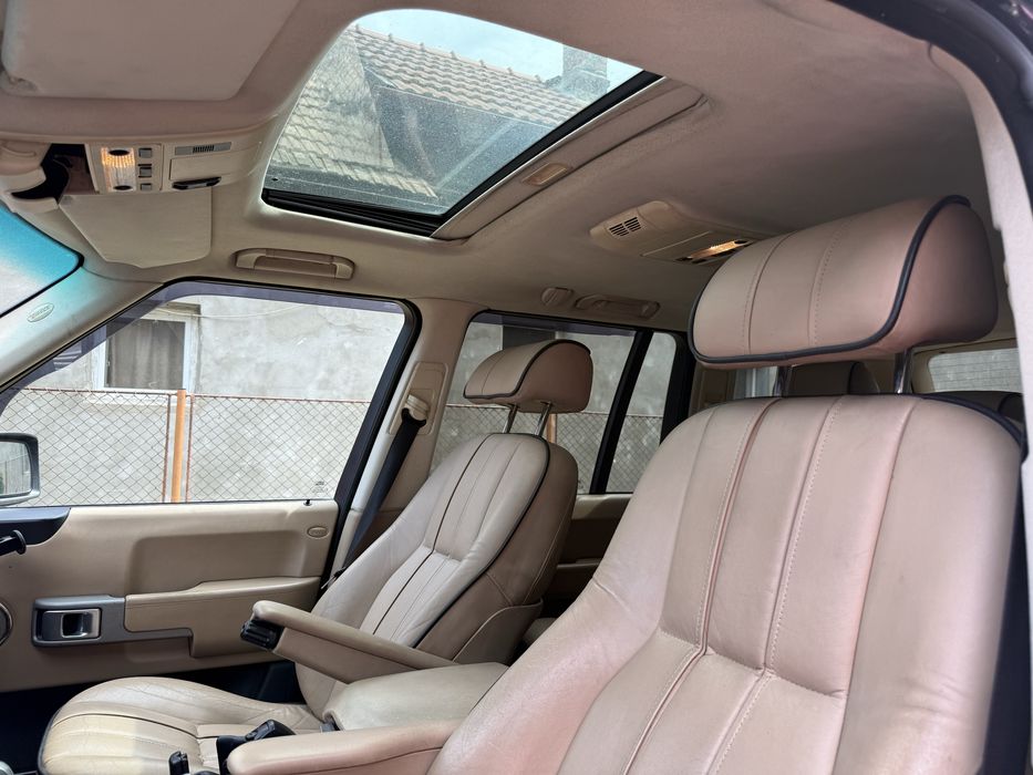 Land rover vogue