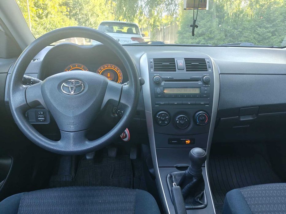 Toyota Corolla , an fabricatie 2008 , 135000 Km