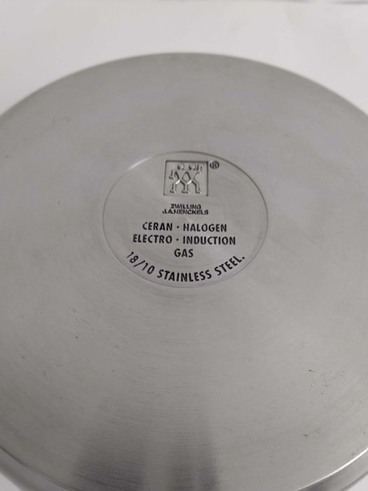 Zwilling J.A Henckels Solingen комплект от 2 масивни тенджери+индукция