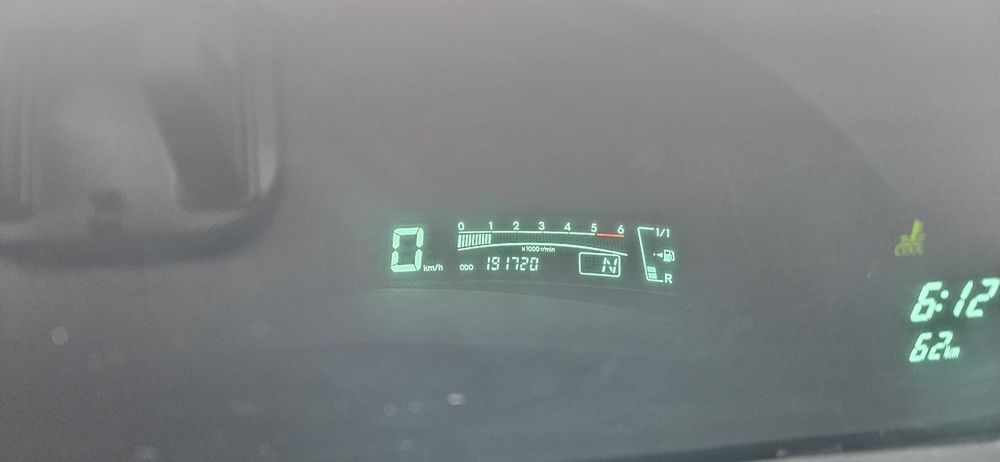 TOYOTA YARIS  cutie Automata