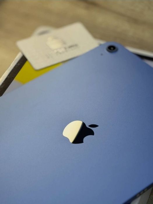 Планшет Новый Apple Ipat 128 GB 5G WI-Fi + Sim 
iPad A16 Blue (2026 11