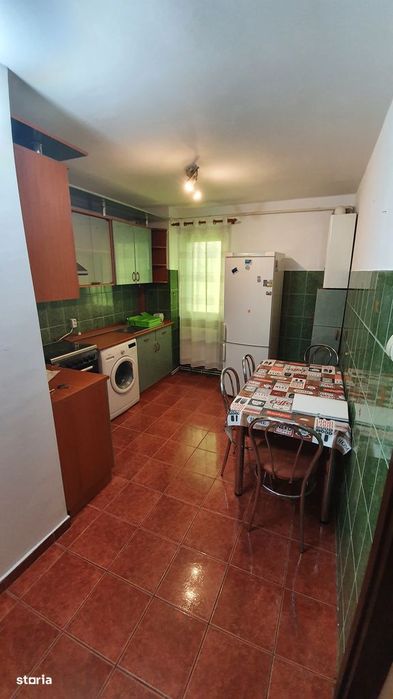 Închiriez apartament 2 camere Micro 1 Intim
