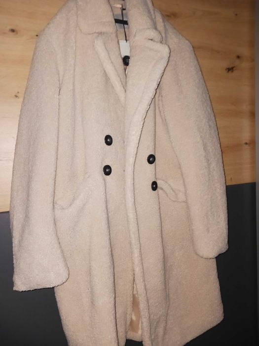 Palton blana artificiala