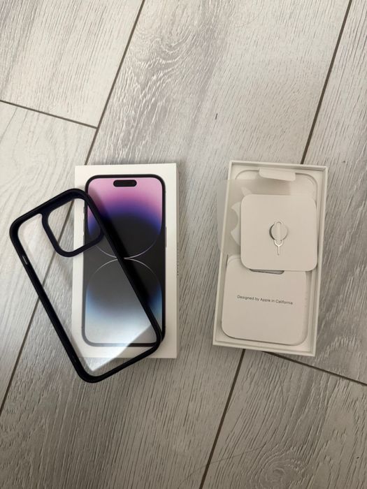 Продам Iphone 14 pro