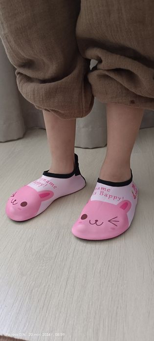 Продам пляжная обувь