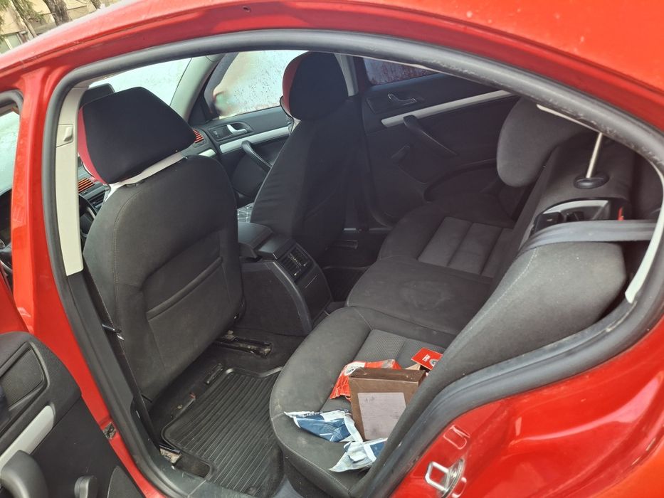 Vând Skoda Octavia 2