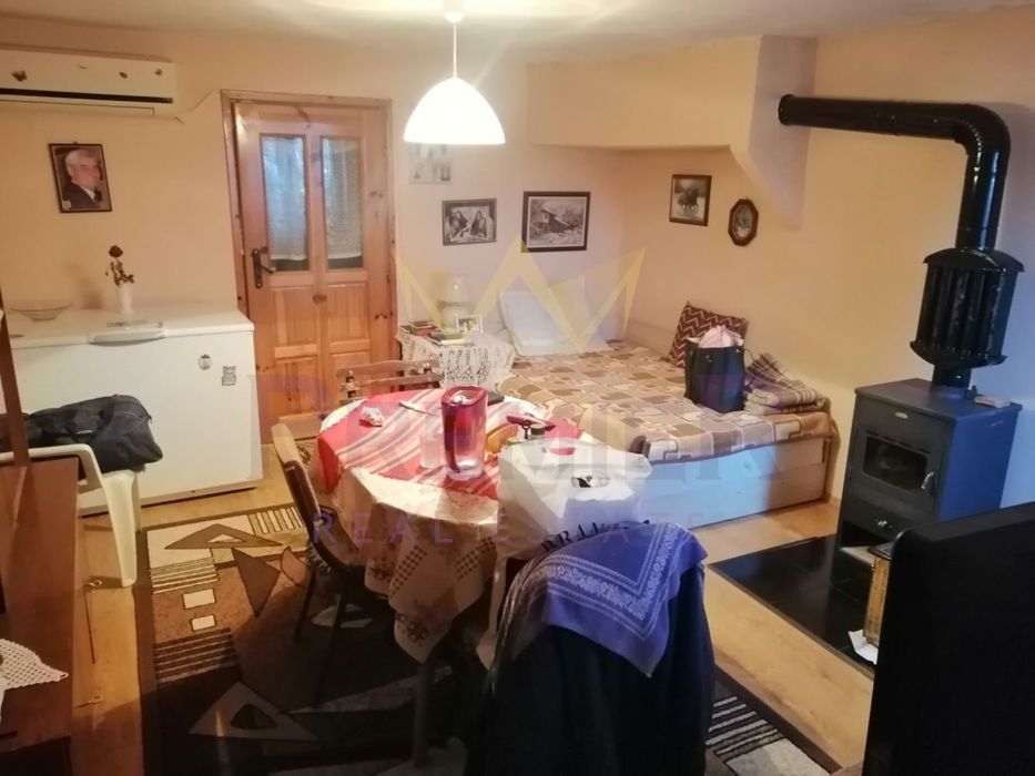 Продава се Къща в с. Преспа, Област Добрич - 100 кв.м за 389 €/кв.м - Снимка #1