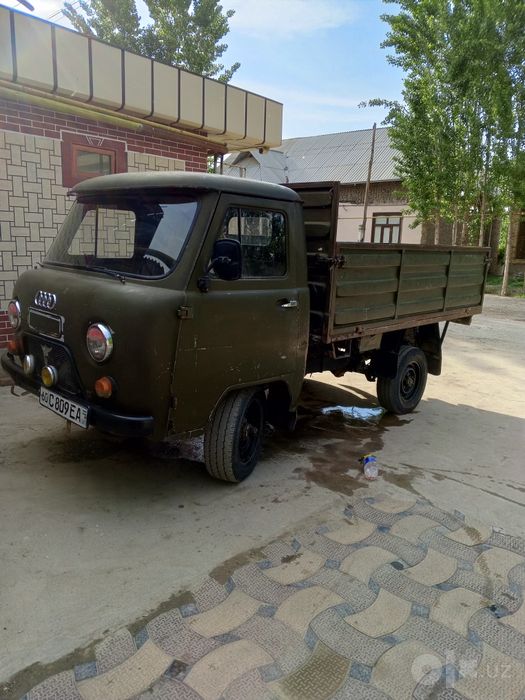 Уваз 1984 йил сотилади