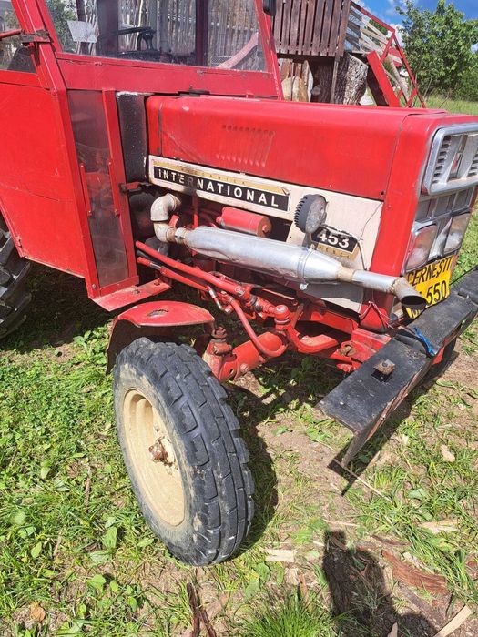 Tractor International 453