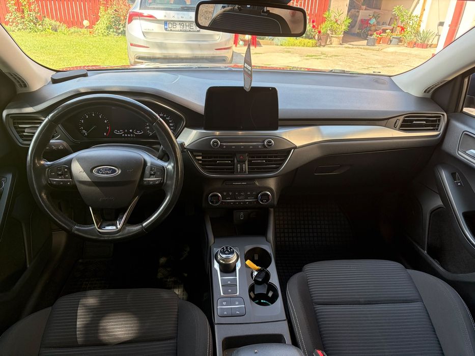 Ford Focus Titanium Business 1.0 Ecoboost 125 CP