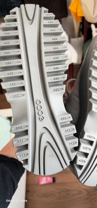 Ботинки 42 размера ecco оригинал