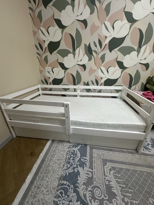 Продам детскую кровать