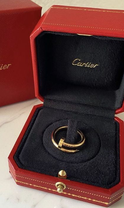 Золотое Кольцо Cartier