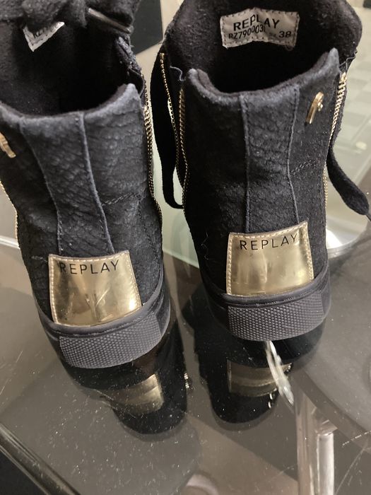 Дамски боти UGG и боти Replay