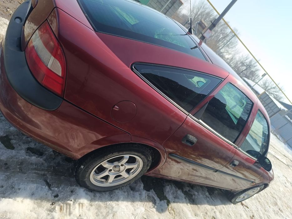 Опель вектра б в хорошем состоянии