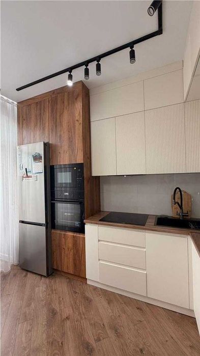 Продам 2комн ЖК Томирис 64кв.м