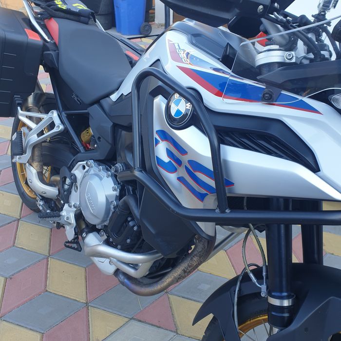 De vanzare BMW. 850
