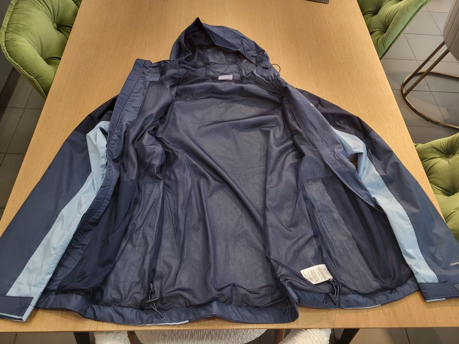 Geacă Columbia, mărime M, nouă, cu etichetă