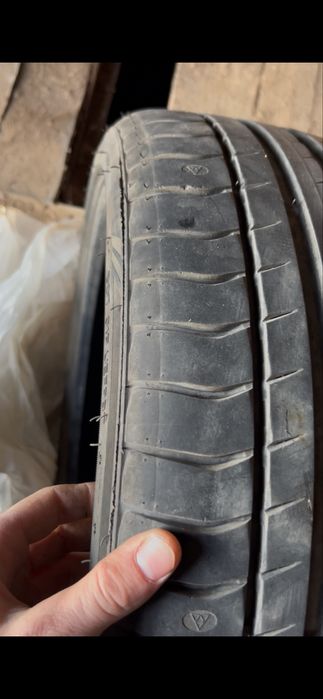 Резина 215/40 R17