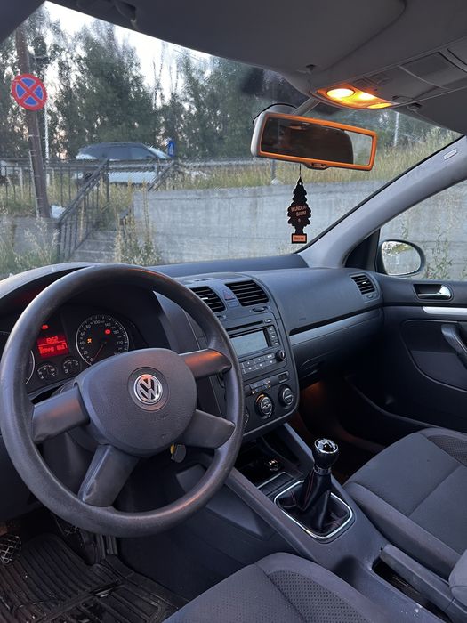 VOLKSWAGEN Golf 2004 — imagine 5