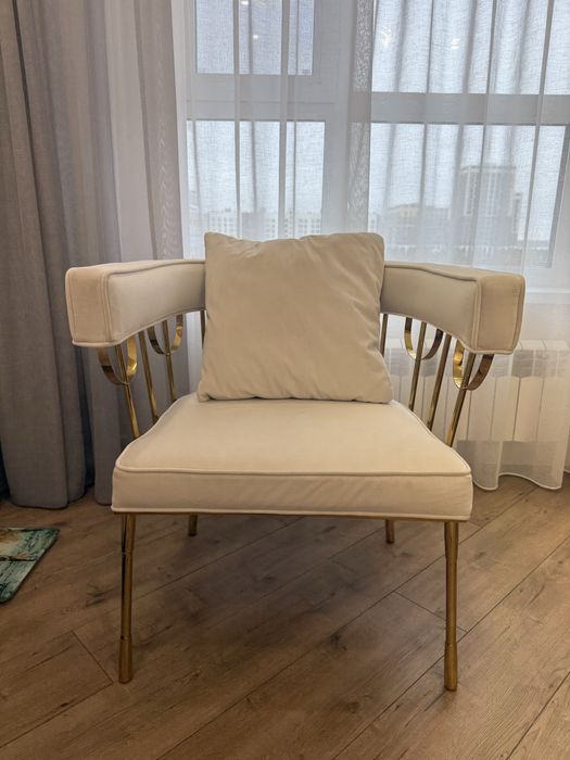 стильное кресло/стул