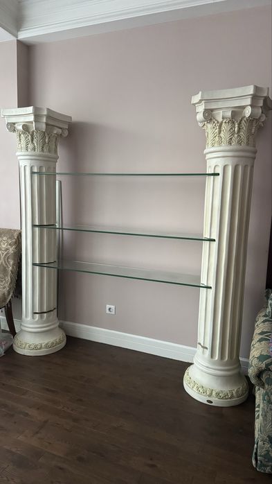 Полка/стеллаж для книг, цветов или сувениров