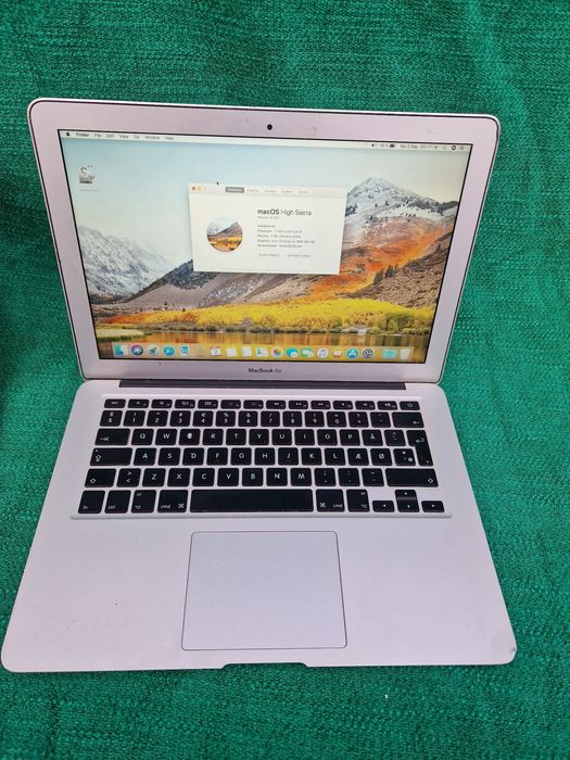 vand macbook air a1466