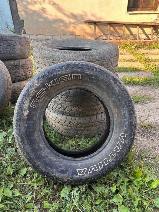 Продаються шины летние