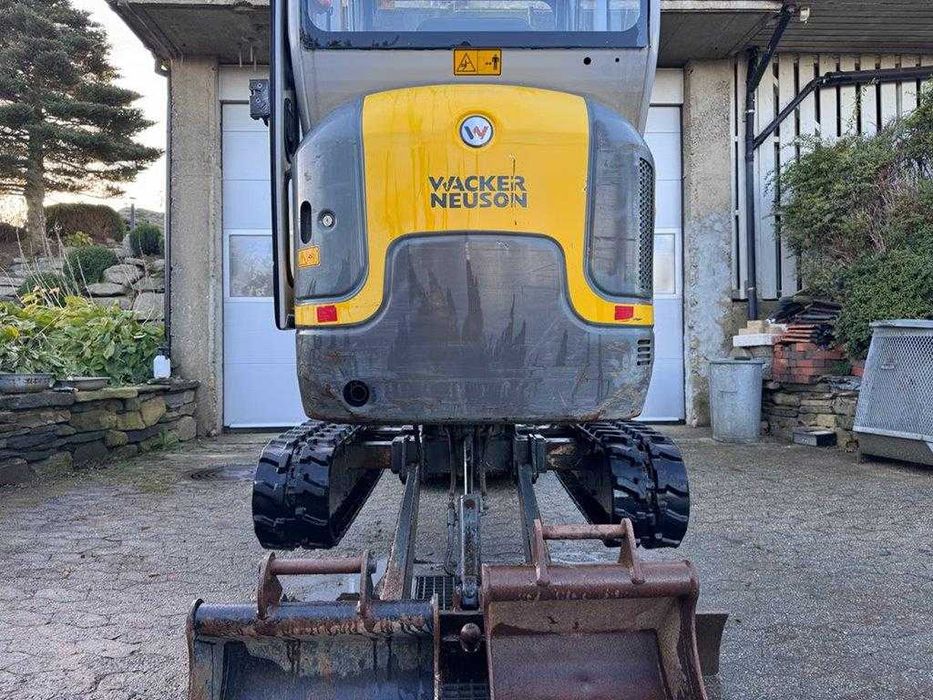 Багер Wacker Neuson 1600кг