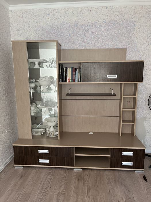 Продам   стенку