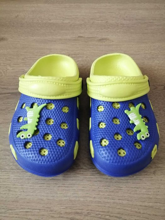 Нови кроксове за момче, 27 номер