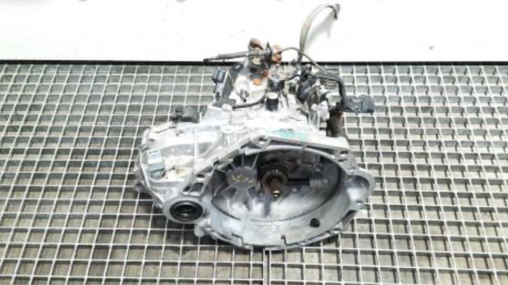 Dezmembrez Hyundai i20 1.3 G4LA 2013
