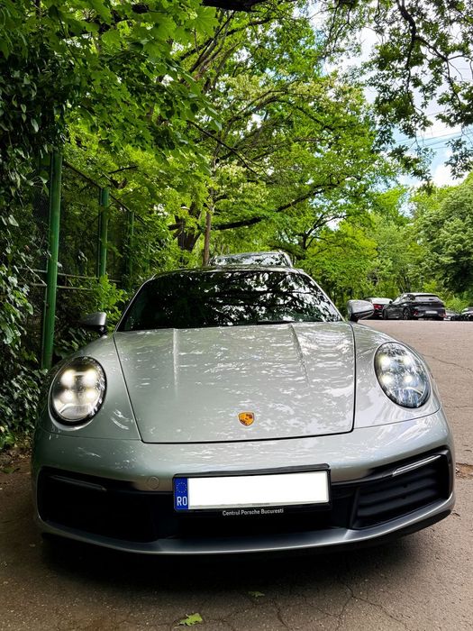 Porsche 911 Porsche Carrera S, fabricație noiembrie 2023, persoana juridica