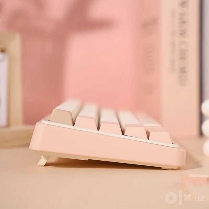 Механическая клавиатура Varmilo Minilo VXT67 65% Cherry Brown Switches