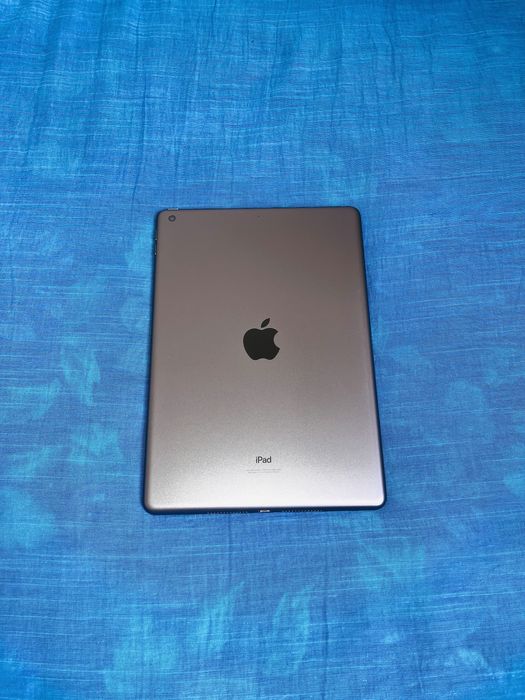 Ipad Srochna sotiladi