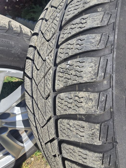 Jante cu cauciucuri BMW 225 55 17