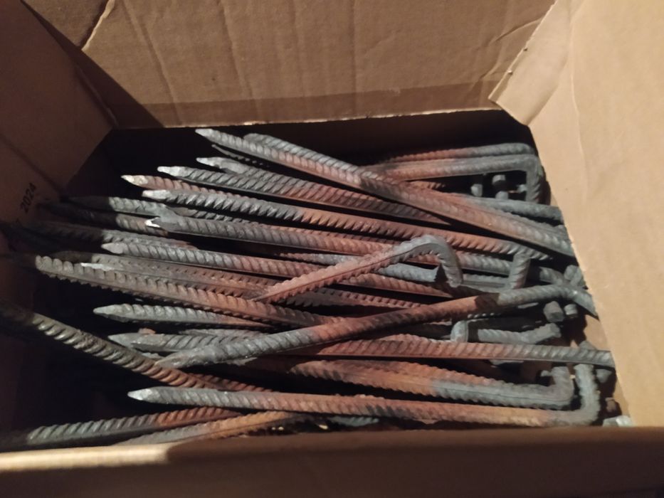 Штыр  крепления 1 шт 180 тг