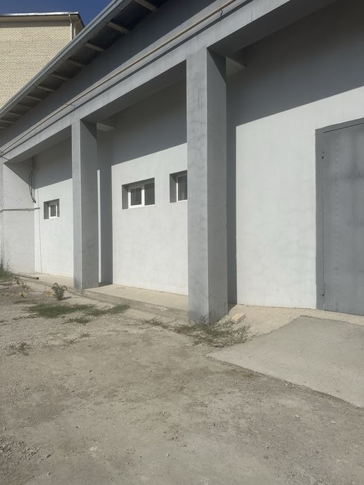 Сдам помещения под склад или производства есть 270 кв.м