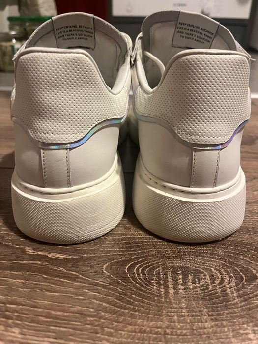 Бели Кецове  Bianki