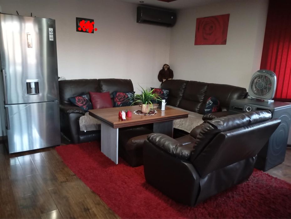 Продава се Тристаен апартамент в Разград, Бели Лом - 76 кв.м за 2349 €/кв.м - Снимка #13