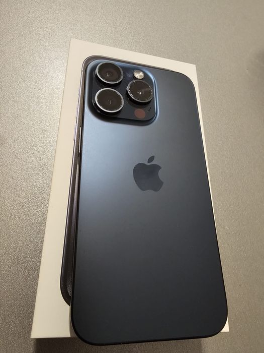 Magazin Vinde : Iphone 15 pro 128gb