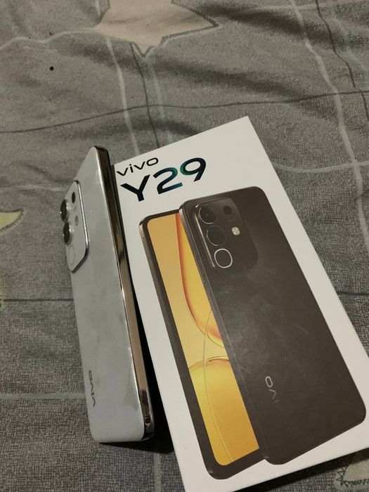 Vivo Y29. xotira 256