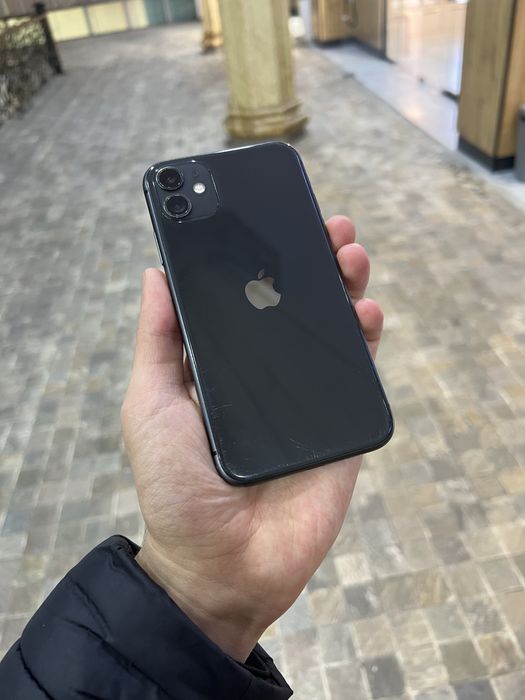 Iphone 11 sotiladi