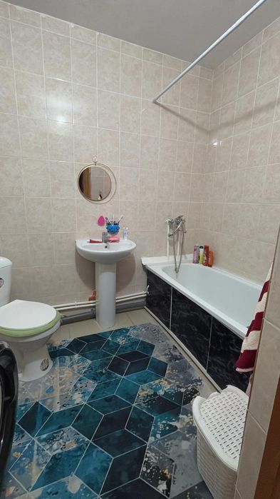 2 комн Новостройка,маг.Уют