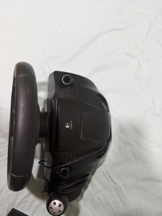 Logitech Driving Force GT