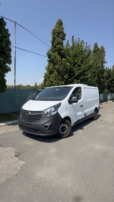 Duba frig , Opel Vivaro frigorific cu priza de stationare 220v de vanzare