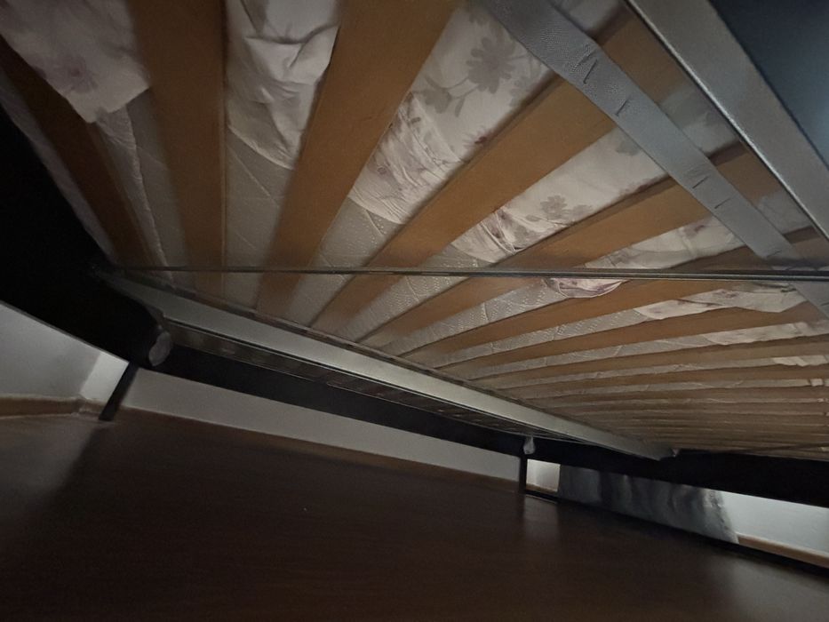 Двухспальная кровать ikea