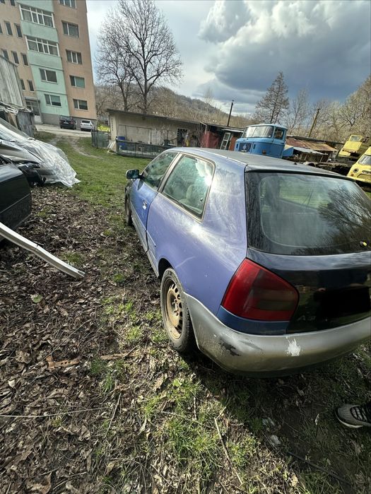 Audi A3 1.9tdi 90кс. В движение с донор още едно купе